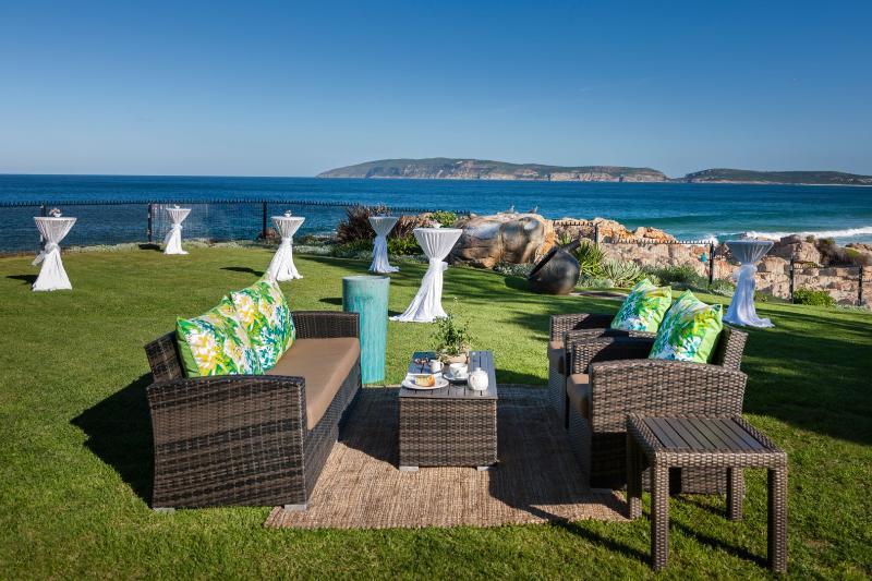 Beacon Island Resort Plettenberg Bay Extérieur photo